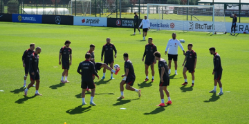 A Milliler’de iki futbolcu kadro dışı