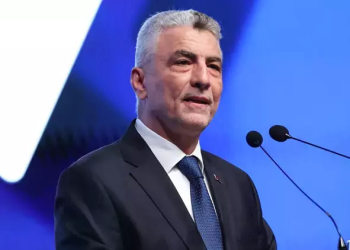 Bakan Bolat: Yazılım ihracatında 2028 hedefi 7 milyar dolar