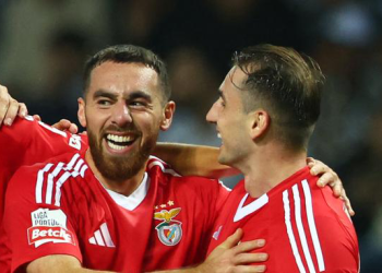 Benfica’da Türklerin gecesi!