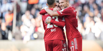 Beşiktaş evinde 2 golle kazandı