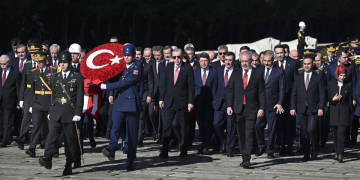 Devlet erkanı Anıtkabir’de! Cumhuriyet’in 101. yılı kutlanıyor