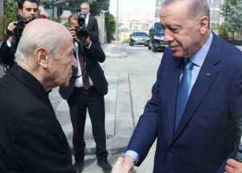 Erdoğan, Bahçeli ile görüştü