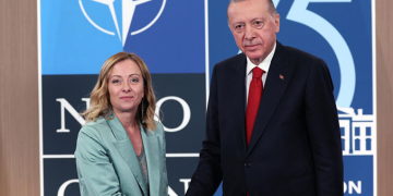 Erdoğan, Meloni’yle telefonda görüştü