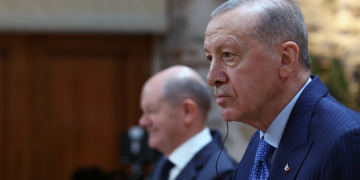 Erdoğan’dan ‘Batı’ya İsrail eleştirisi: Zil takıp oynuyorlar!