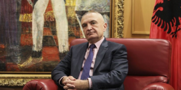 Eski Arnavutluk Cumhurbaşkanı İlir Meta gözaltına alındı