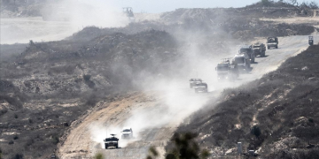 Gazze’ye kara saldırısı, Beyrut’a bomba yağmuru