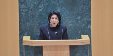 Gürcistan’da kriz derinleşiyor: Cumhurbaşkanı sonuçları tanımayacak