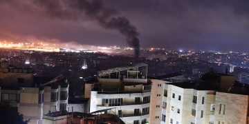 İsrail, Beyrut’u bombalıyor
