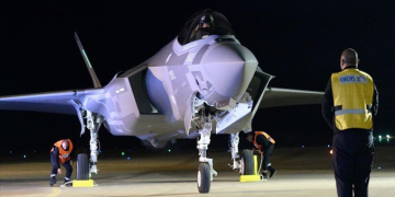 İsrail: Bu gece Orta Doğu’da saldırı düzenleyeceğiz