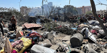 İsrail Gazze’ye bomba yağdırdı: 150 ölü