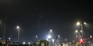 İsrail’den İran itirafı: Hava üslerimiz vuruldu