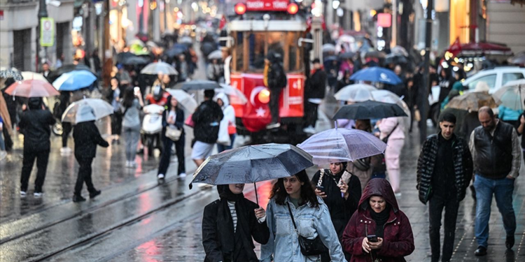 İstanbul ve kuzey bölgeler için sağanak uyarısı!