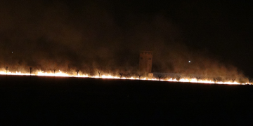 Kilis’e roket düştü: Bölgede yangın çıktı