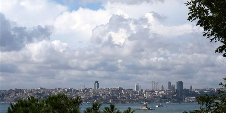 Meteoroloji açıkladı: Sıcaklıklar 1 ila 3 derece yükseliyor!