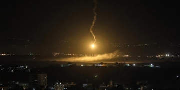 Suriye’de askeri havalimanı hedef alındı