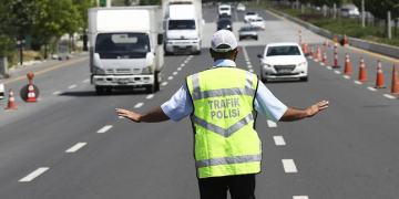 Bakan Yerlikaya: 1 haftada 2 milyon 942 bin 329 araç denetlendi