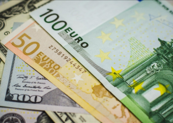 Döviz mevduatları 166.6 milyar doları aştı