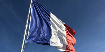 Fransa, İsrail’in Paris Büyükelçisini dışişlerine çağırdı