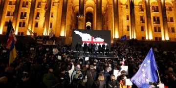 Gürcistan’da muhalefetten yeniden seçim çağrısı