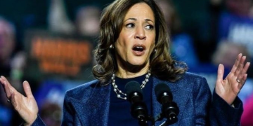 Harris, Trump’a karşı seçim mağlubiyetini kabul etti