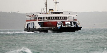 Kötü hava uyarısı! Ege’de bazı feribot seferleri iptal edildi