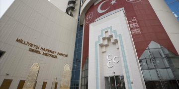 MHP’de 3 milletvekilinin istifası istendi