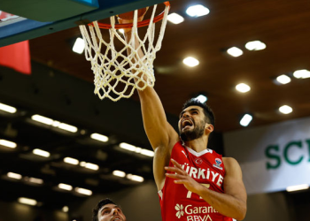 Macaristan’ı devirdik, EuroBasket’i garantiledik