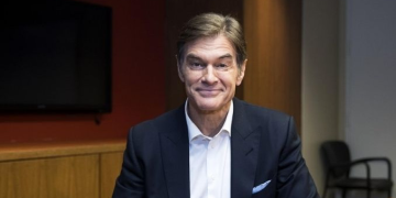 Mehmet Öz, Trump’ın Sağlık Sigortası Hizmetleri başkan adayı oldu