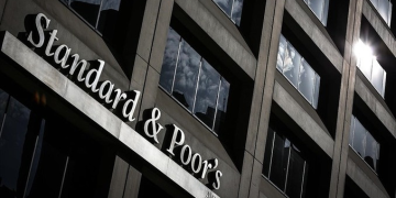 S&P Türkiye’nin kredi notunu yükseltti