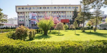 Van’da gösteri ve yürüyüşlere 3 günlük yasak