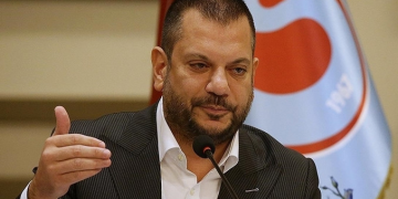 Ertuğrul Doğan’dan derbi sonrası sert eleştiri: Rezillik…