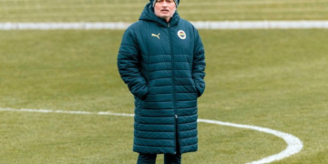 Fenerbahçe’de Becao ameliyat oldu