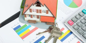 Konut fiyatlarında ‘reel kayıp’ sürüyor