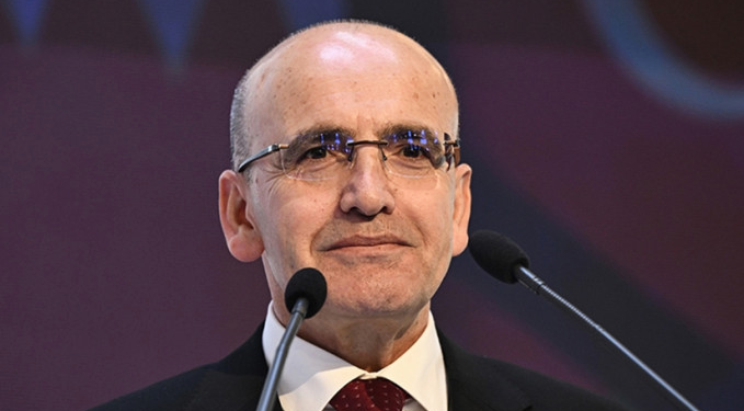 Mehmet Şimşek: Türkiye-BAE ticari ilişkileri rekor kırdı