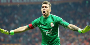 Muslera hakkında yeni iddia: Uruguay’a dönme kararı aldı