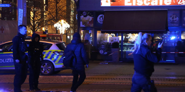 Noel pazarına saldırı: Can kaybı yükseliyor!