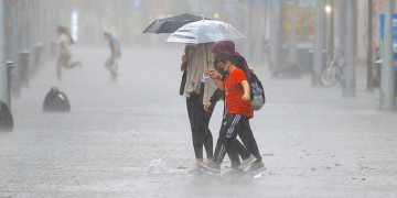 Pazar günü donuyoruz