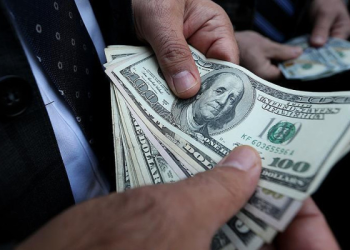 Vatandaşın döviz mevduatı 3 milyar dolar azaldı