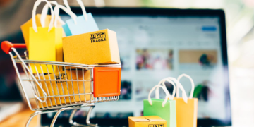 ABD’de tatil sezonunda online alışveriş 280 milyar doları aştı