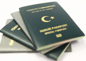 AB’den Yeşil Pasaport sahiplerine ön vize şartı