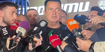 Acun Ilıcalı: Türk hakemliğinin iflas ettiği bir hafta sonu oldu