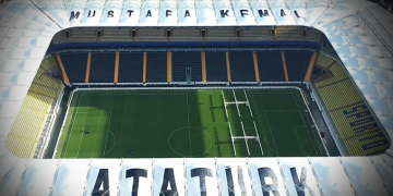 Fenerbahçe, Atatürk’ün ismini Ülker Stadyumu’nun çatısına işledi!