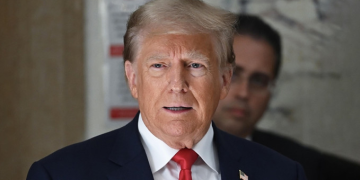 Grönland Başbakanı Egede’den ‘Trump ile görüşmeye hazırız’ mesajı