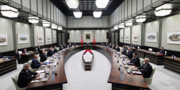 Kabine toplantısı bugün! Memur ve emekli maaşları masada