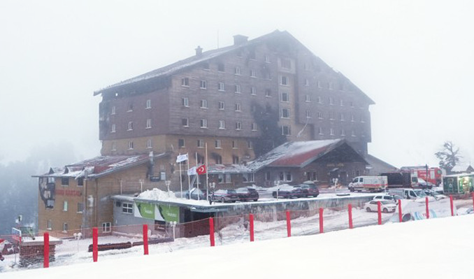 Kartalkaya’da hayatını kaybedenlerin ailelerine hakarete gözaltı