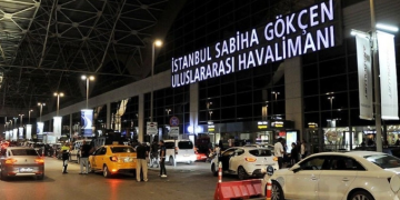 Sabiha Gökçen Havalimanı’nda uçakta bomba ihbarı