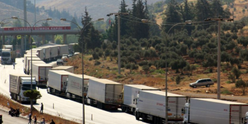 Suriye sınırında 6 km’yi aşan TIR kuyruğu