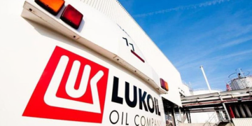Ukrayna ‘Lukoil’i vurdu