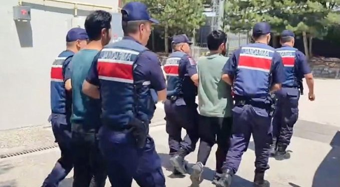 Ankara ve İstanbul dahil 14 ilde DEAŞ operasyonu