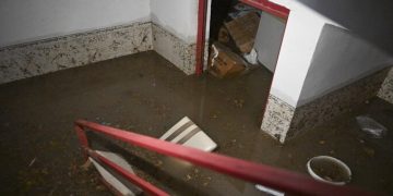 Ankara’yı sağanak vurdu: Evleri su bastı, yollar göle döndü